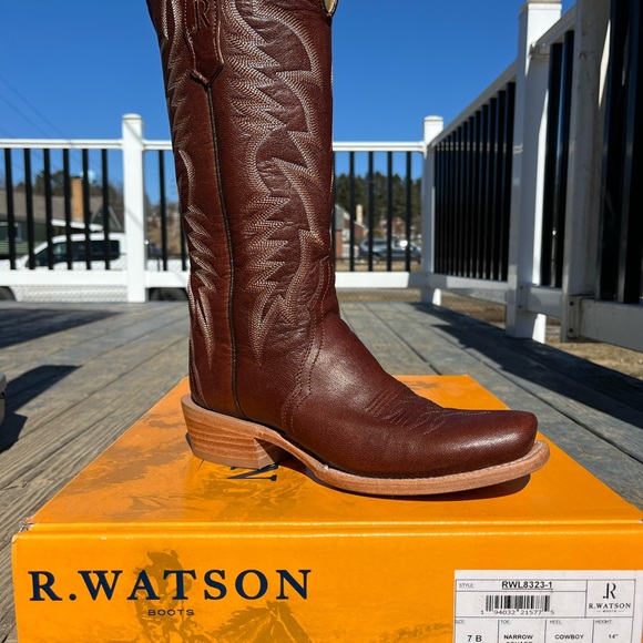 R. Watson Women's Brown Ankle Boots